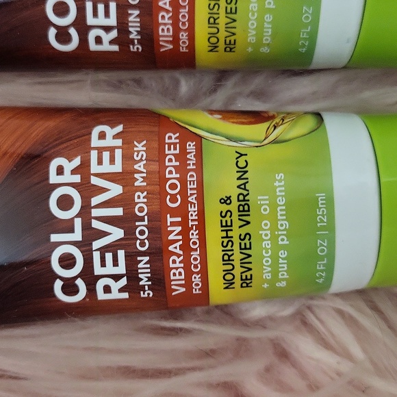 Brand New Garnier Nutrisse Color Reviver-2 CT. - Picture 4 of 4